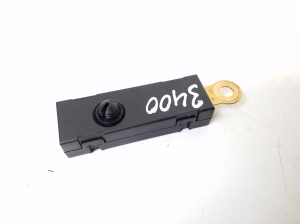 Mercedes Benz GLA-Class 156 (2013–2019) Antenna amplifier A1568200089 - 2