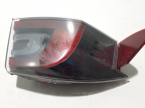  Rear corner lamp 