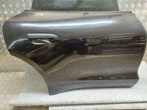 Porsche Taycan 9J1 (2019–2026) Rear side doors and their parts 9J1833194 - 5