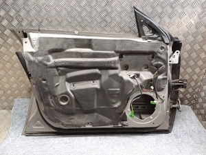 Mercedes Benz CLS-Class 219 (2004–2010) Esiuksed ja nende osad - 5