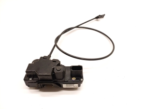 Rear side door lock - 6008914-00-C