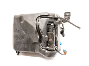 Front washer fluid reservoir - 1096062-00-F