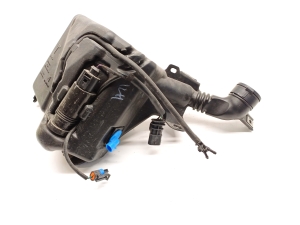 Tesla Model 3 3 (2016–2024) Front washer fluid reservoir 1096062-00-F - 3