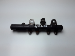 NISSAN Note E12 (2012–2026) Common Rail Kraftstoffleitung 175215346R - 3