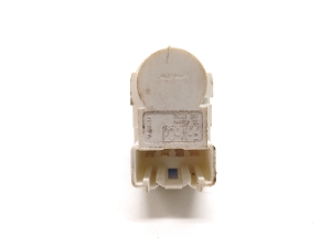 Tesla Model S S (2012–2026) Bremslichtschalter 1005124-00-A - 2