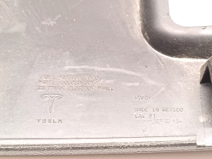 Tesla Model 3 3 (2016–2024) Trim under the hood 1095856-00-D - 2