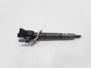   Injektor Einspritzdüse  - 31303238  
