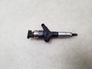Subaru Outback (2009–2014) Fuel injector 16613AA030 - 3