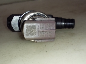 Subaru Outback (2009–2014) Injektor Einspritzdüse 16613AA030 - 2