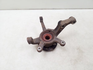 Mercedes Benz B-Class 245 (2005–2011) Front wheel hub - 4