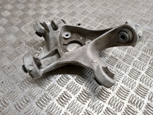 Tesla Model 3 3 (2016–2024) Rear wheel hub 1044416-00-F - 2