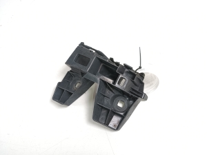 Rear bumper bracket - 3G9807484A