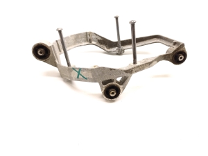 Tesla Model X X (2015–2026) Halter für Klimakompressor 1038521-99-F - 2