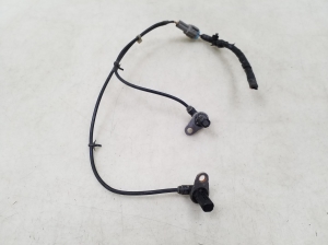 Infiniti FX (2002–2008) Rear ABS sensor - 3