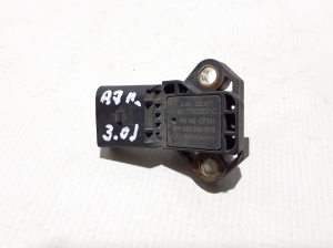   Air pressure sensor  - 03G906051E 