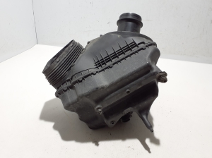  Air filter housing 