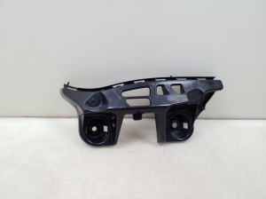  Rear bumper bracket 