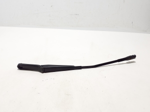   Windshield wiper blade 