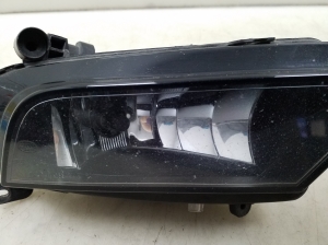  Front bumper fog lamp 