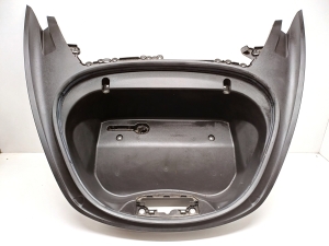 Storage box under the hood - 1509565-00-A