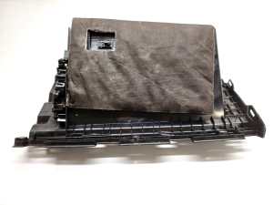 Tesla Model X X (2015–2026) Glove box 1003327-14-O - 4