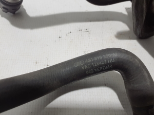  Cooling radiator hose 