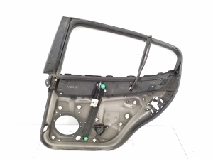   Rear side door window lifter 