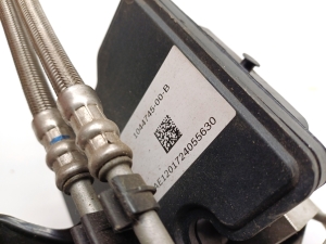 Tesla Model 3 3 (2016–2024) ABS unit 1044745-00-B - 2
