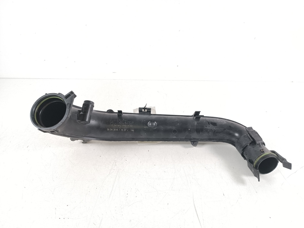 VOLKSWAGEN Passat B8 (2014-2023) Other tubes 04E145673P 22773081