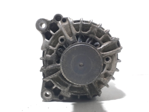 Skoda Superb (2008–2015) Alternator - 2