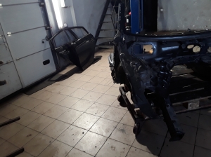 AUDI A7 (2010–2018) Front outrigger - 2