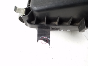 TOYOTA Yaris (2005–2011) Luftfiltergehäuse 17701-0Y010 - 5