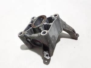 AUDI A7 (2010–2018) A/C compressor bracket 059145169AN - 2