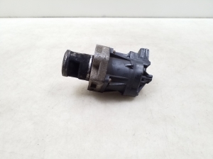  EGR valve 