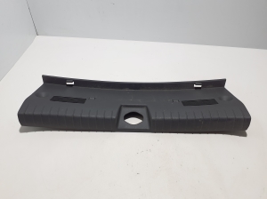  Rear panel interior trim 