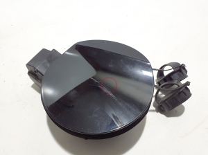  Fuel filler cap 