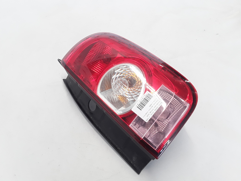 DACIA Duster 1 generation (2010-2017) Rear Right Taillight Lamp 265500033R 21079349