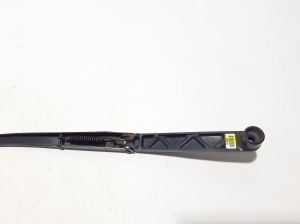  Windshield wiper blade 