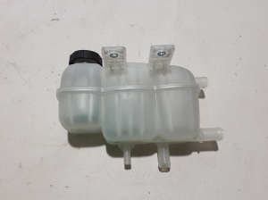  Tank for coolant 