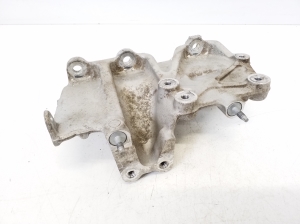 Mercedes Benz B-Class 246 (2011–2017) Engine bracket 102393198C - 4