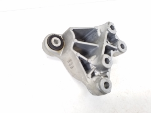 Mercedes Benz B-Class 246 (2011–2017) Engine bracket A2462401109 - 3