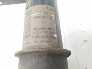 Mercedes Benz B-Class 246 (2011–2017) Front shock absorber A2423203613 - 3
