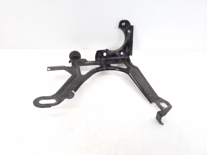 Mercedes Benz B-Class 246 (2011–2017) Other bracket A2425450400 - 2
