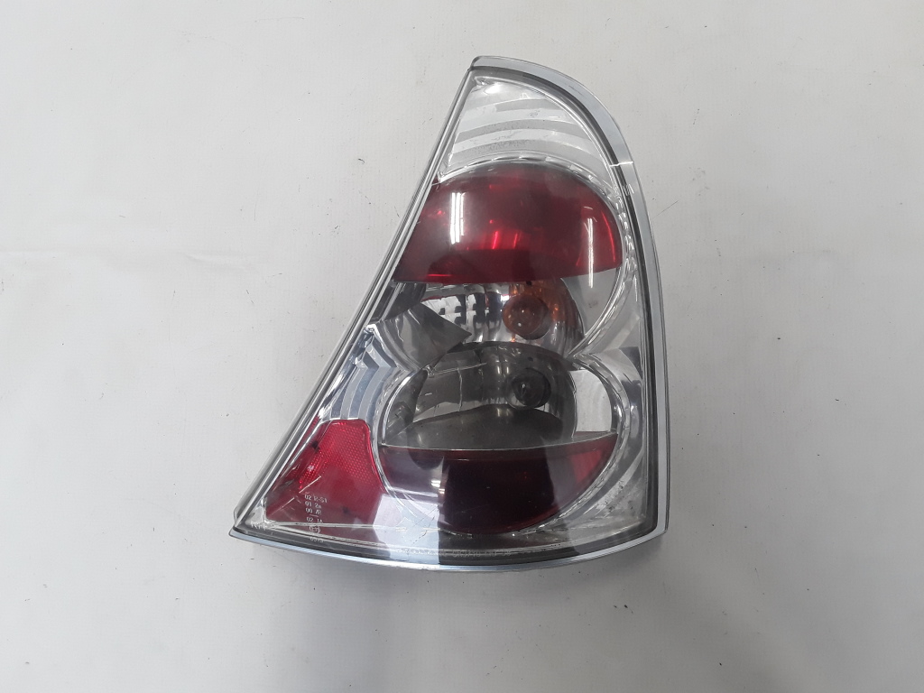 RENAULT Clio 2 generation (1998-2013) Rear Right Taillight Lamp 8200917487 21079242