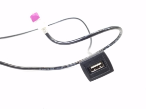Mercedes Benz GLA-Class 156 (2013–2019) USB port A1178200315 - 3