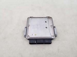 Land Rover Freelander (2006–2014) Motora vadības bloks AG9112A650SB - 4