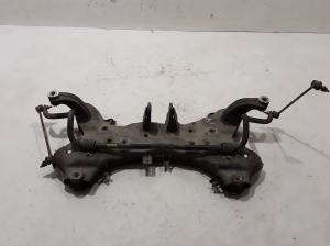  Front subframe  - 62405-G7100 