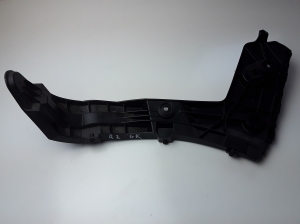 Rear bumper bracket - 81A807253