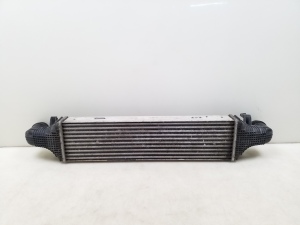 Mercedes Benz C-Class 204 (2007–2014) Vahejahuti radiaator A2045000200 - 2