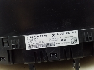 Mercedes Benz A-Class 176 (2012–2018) Instrument cluster A1769008901 - 2